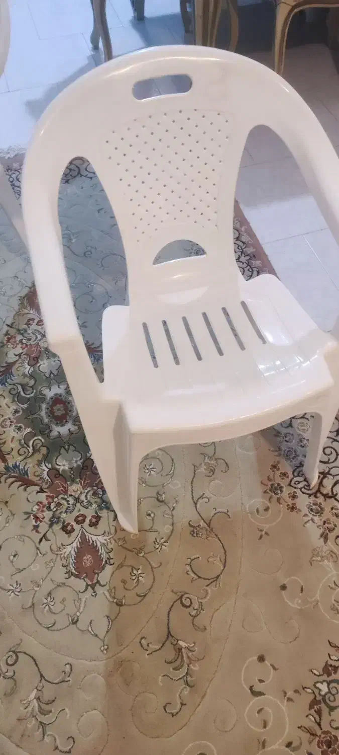 فروش و اجاره میز و صندلی ناصر قشم تخفیف ویژه|میز و صندلی غذاخوری|قشم, |دیوار