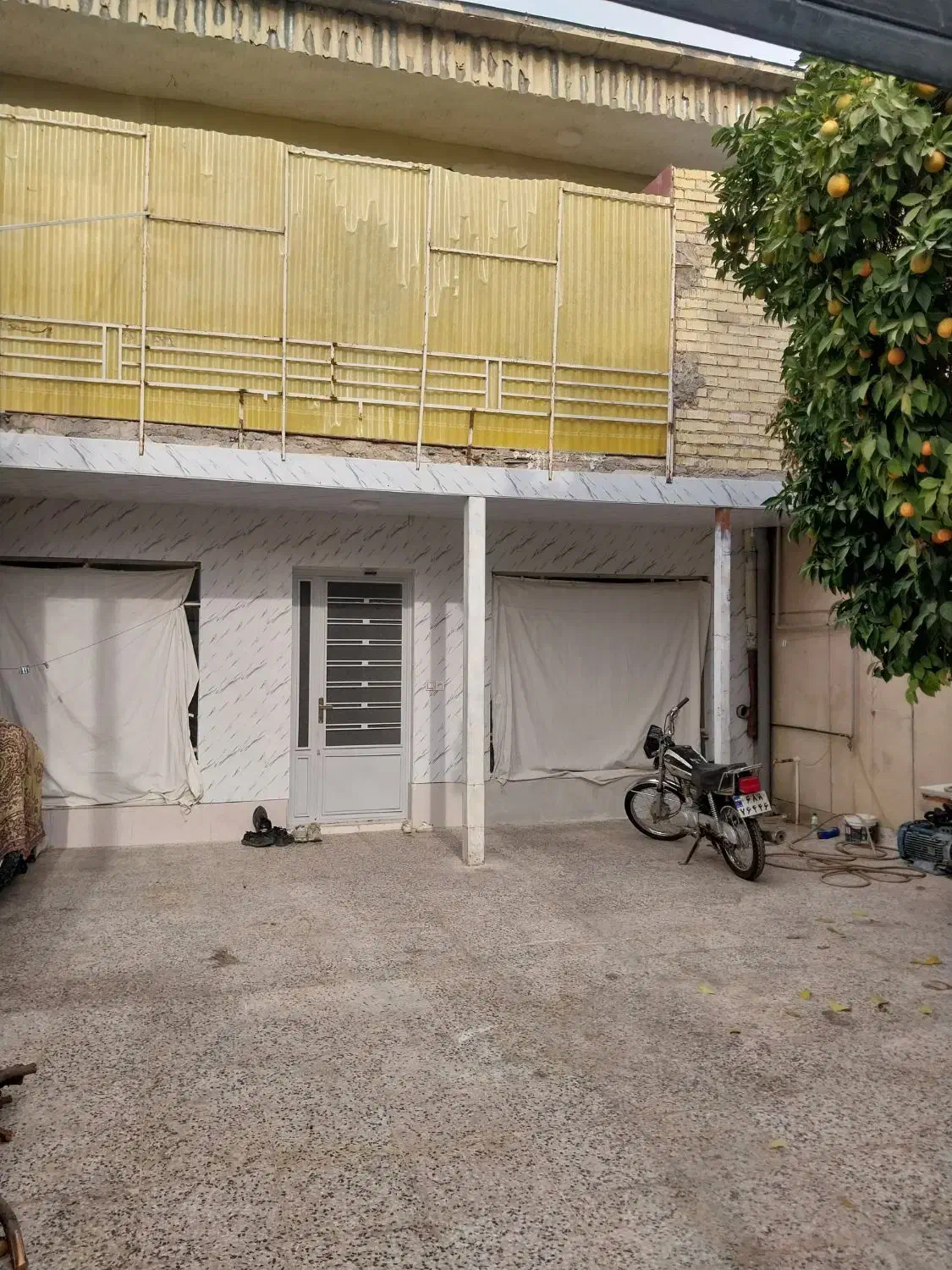 منزل ویلای دو طبقه ادبیات|فروش خانه و ویلا|شیراز, گود خزینه|دیوار