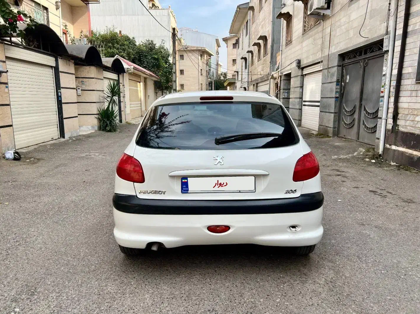 83 تیپ ۲ سفید|خودرو سواری و وانت|رشت, استقامت ۱|دیوار