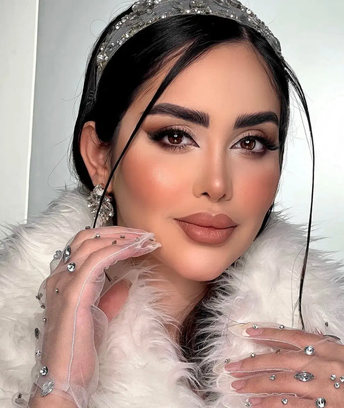 خدمات میکاپ و شنیون ویژه یلدا|خدمات آرایشگری و زیبایی|مشهد, فردوسی|دیوار