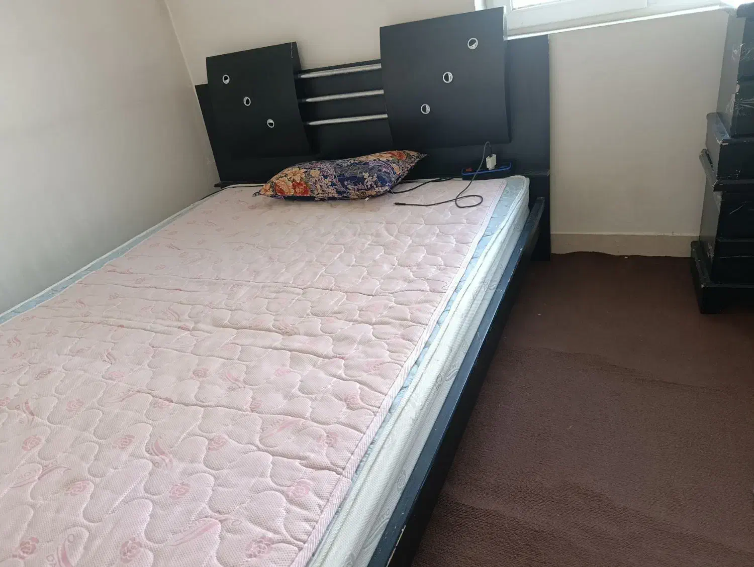 سرویس خواب دونفره با تشک|تخت و سرویس خواب|شاهرود, |دیوار