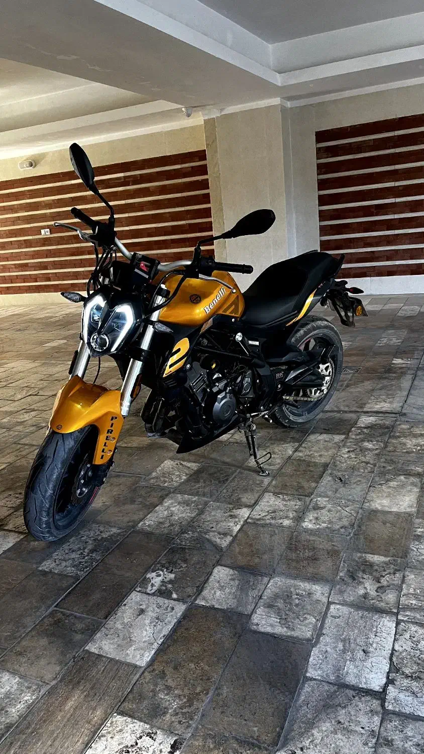 بنلی 300 کم کارکرد|موتورسیکلت|پیشوا, |دیوار