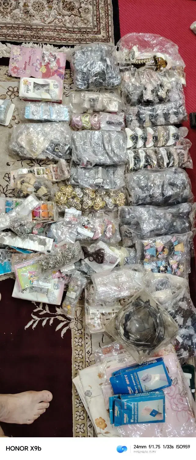 فروش مقداری تل روسری . کیلگس . گیره سر|بدلیجات|اصفهان, آزادگان|دیوار