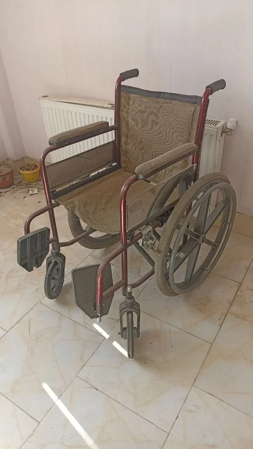 ویلچر تاشو درحد نو|پزشکی|سبزوار, پامنار|دیوار