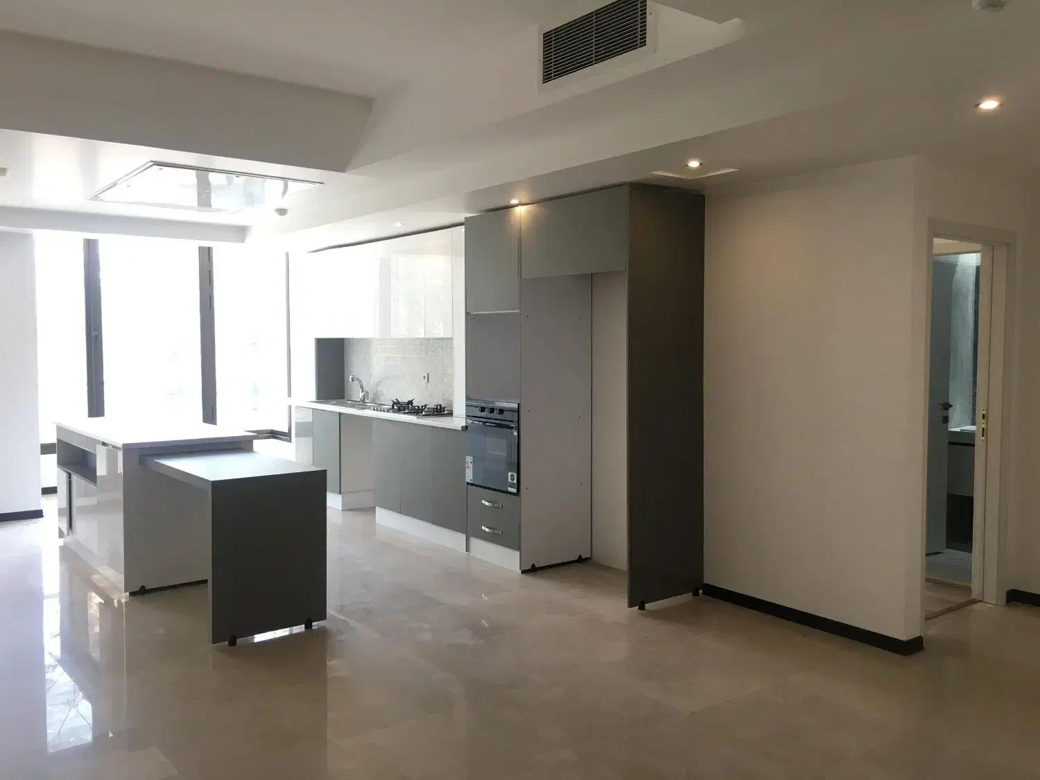 سعادت آباد، ۱۰۵متر ۲خواب