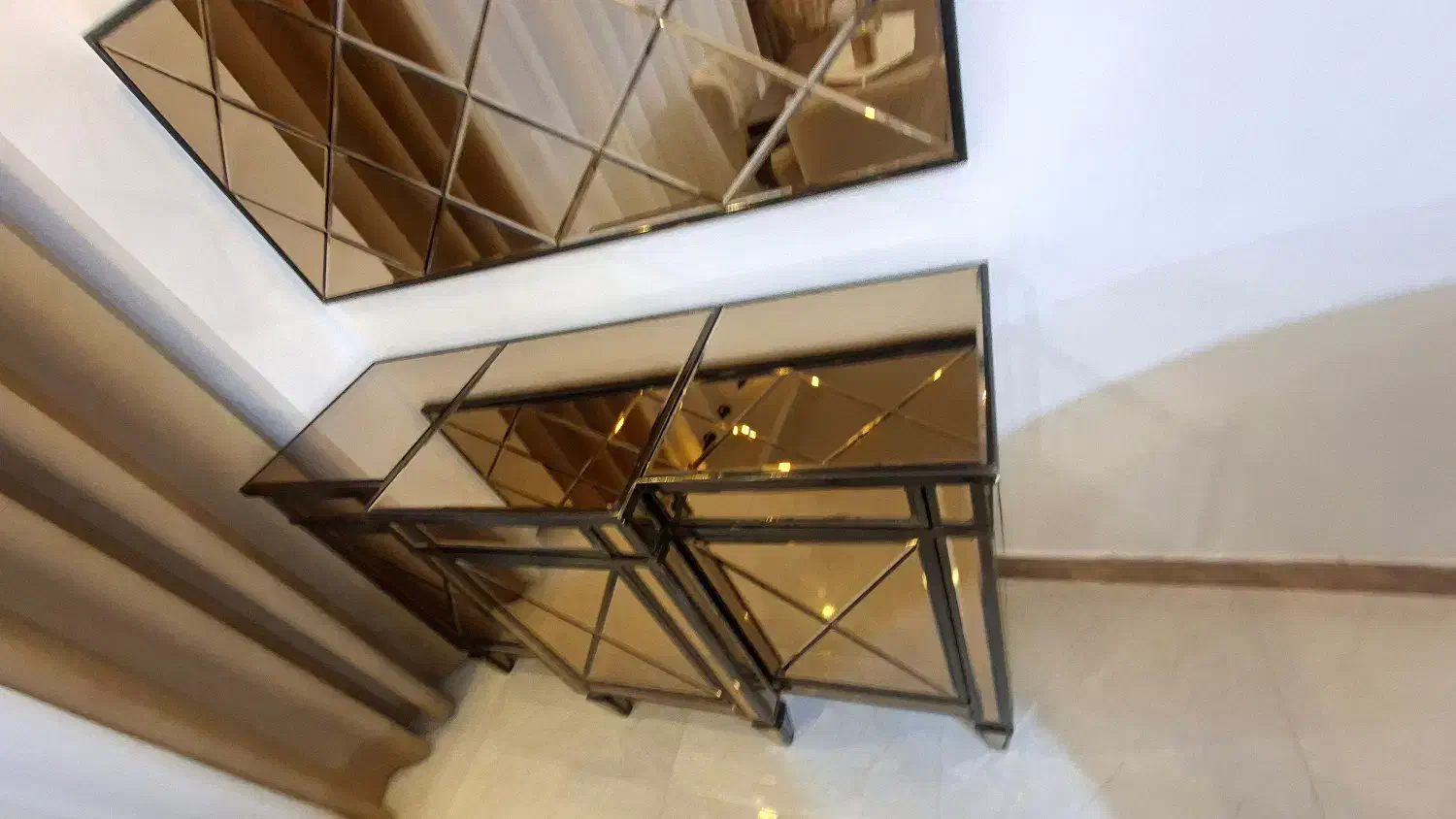 کنسول و آینه|بوفه، ویترین، کنسول|رشت, دیلمان|دیوار