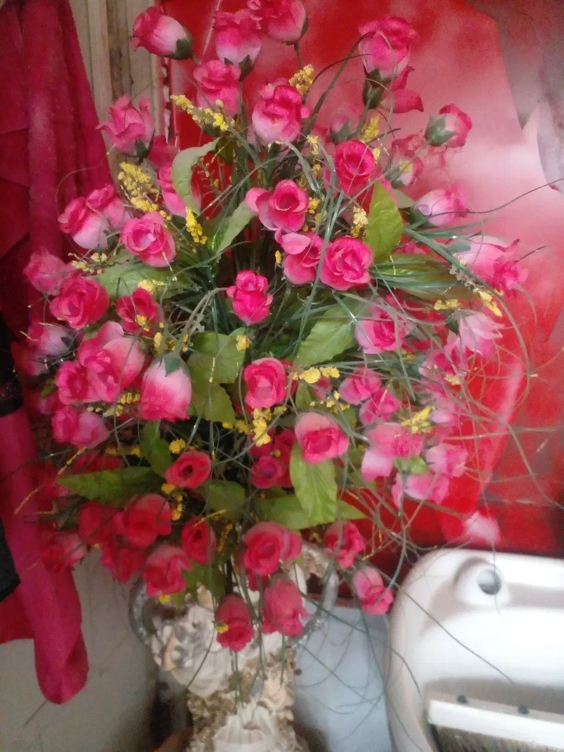 گل وگدان وجاشکلاتی|گل مصنوعی|شاهین‌شهر, شهرک گلدیس|دیوار