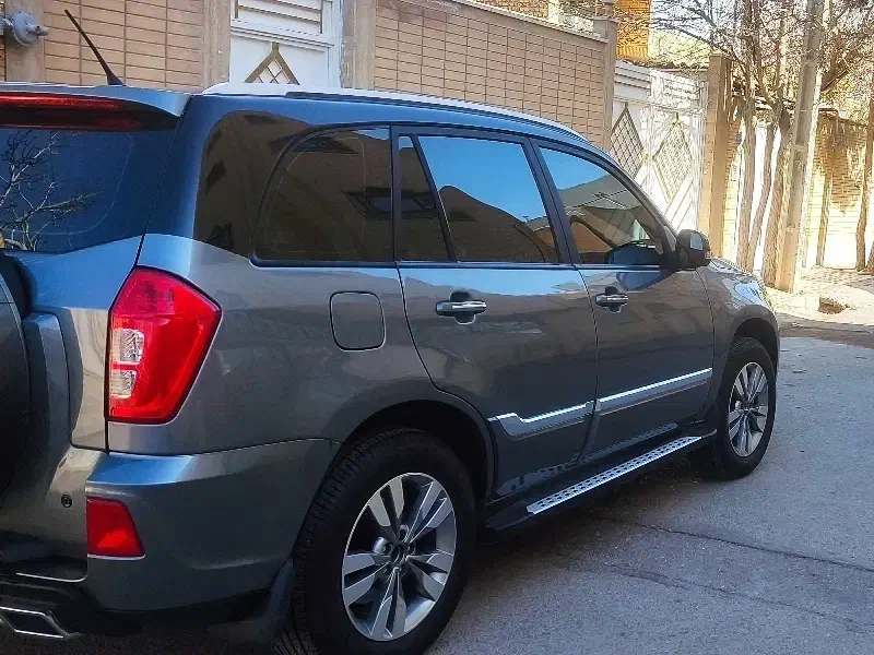 x 33s  مدل ۱۴۰۰ بدون رنگ و تمیز|خودرو سواری و وانت|شاهین‌شهر, شهرک ردانی پور|دیوار