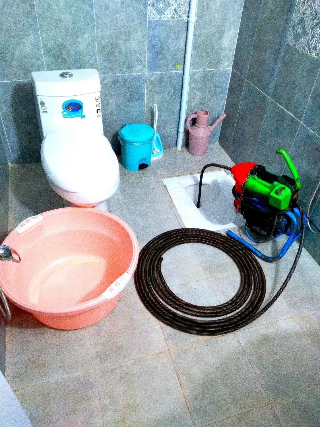 لوله بازکنی فوری پرند شبانهروزی تضمینی|خدمات پیشه و مهارت|پرند, فاز ۲|دیوار