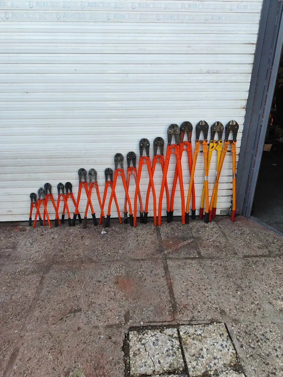 فروش قیچی های میلگرد بر و مفتول بر و فنر بر|ابزارآلات|ری, دولتآباد|دیوار