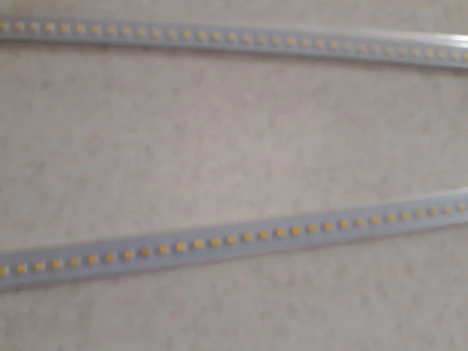 ریسه خطی نور آفتابی|ریسه و چراغ تزئینی|تهران, راه آهن|دیوار