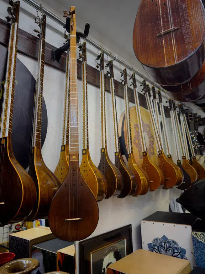 سه تار ساز سهتار ساز سه تار|سازهای سنتی|اصفهان, جلفا|دیوار