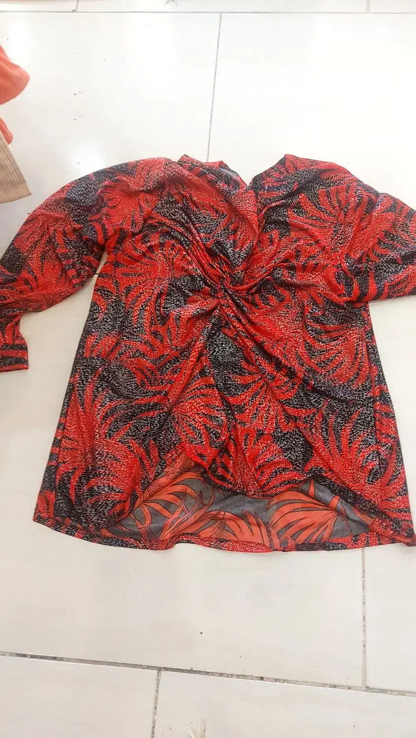 لباسدر حد نو|لباس|پرند, فاز ۶|دیوار