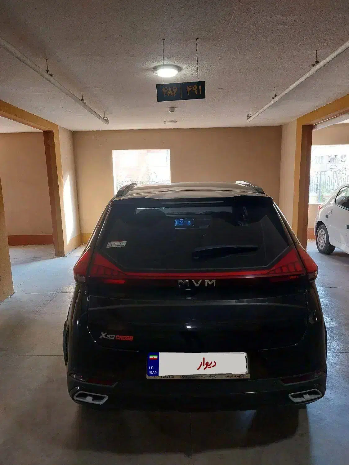 ایکس ۳۳ کراس دنده مشکی|خودرو سواری و وانت|مشهد, نرگس (شهرک غرب)|دیوار