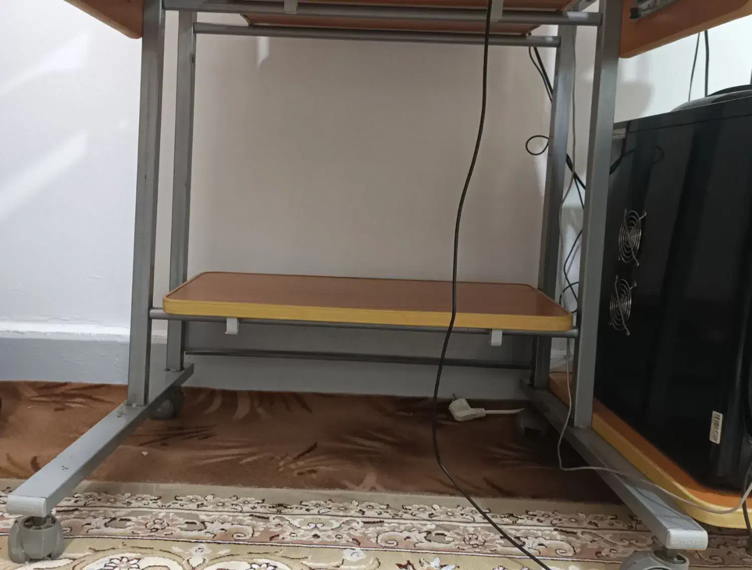 فروش میز کامپیوتر|میز تحریر و کامپیوتر|بندرعباس, |دیوار