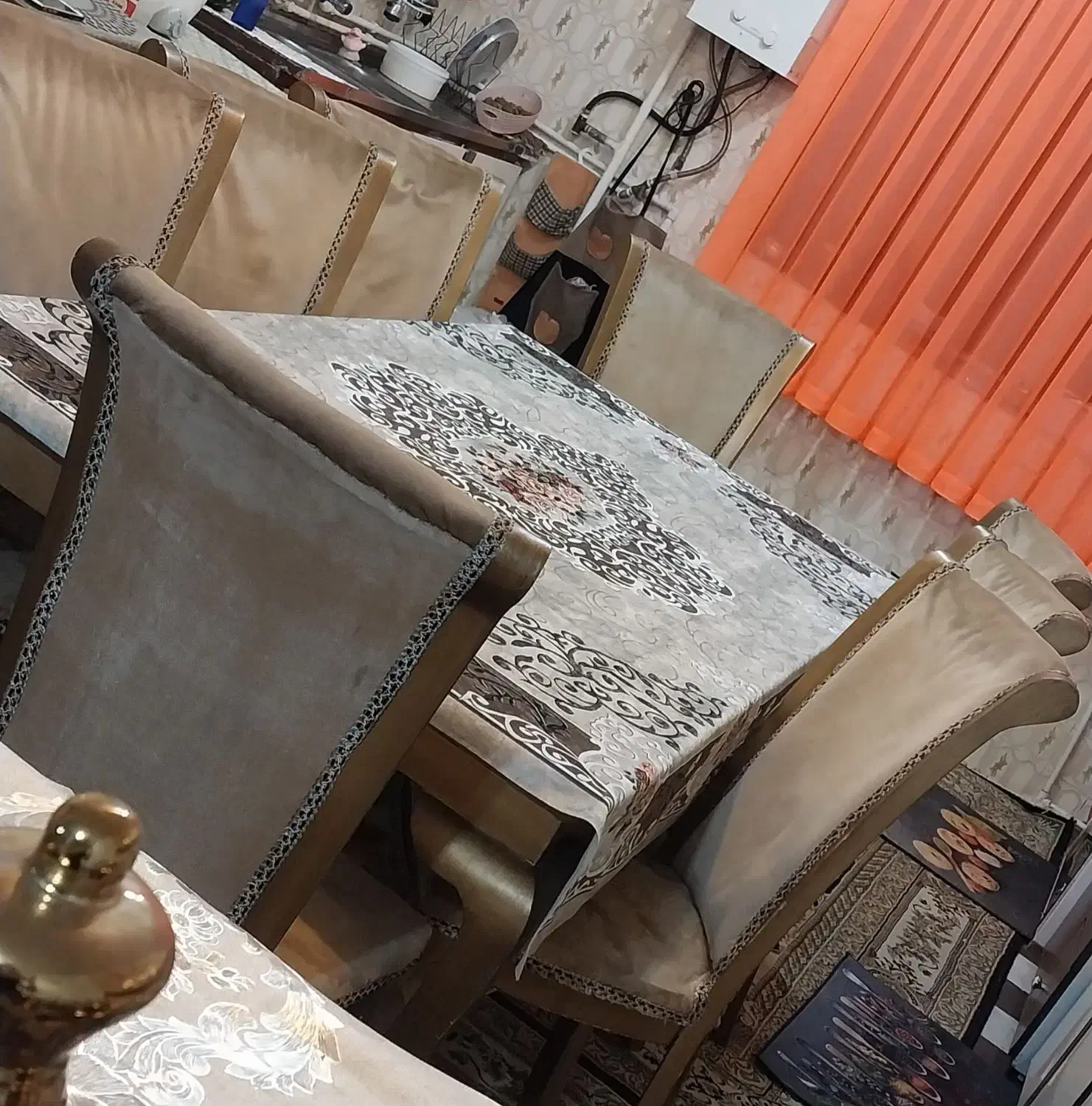 میز نهار خوری|میز و صندلی غذاخوری|بروجرد, |دیوار