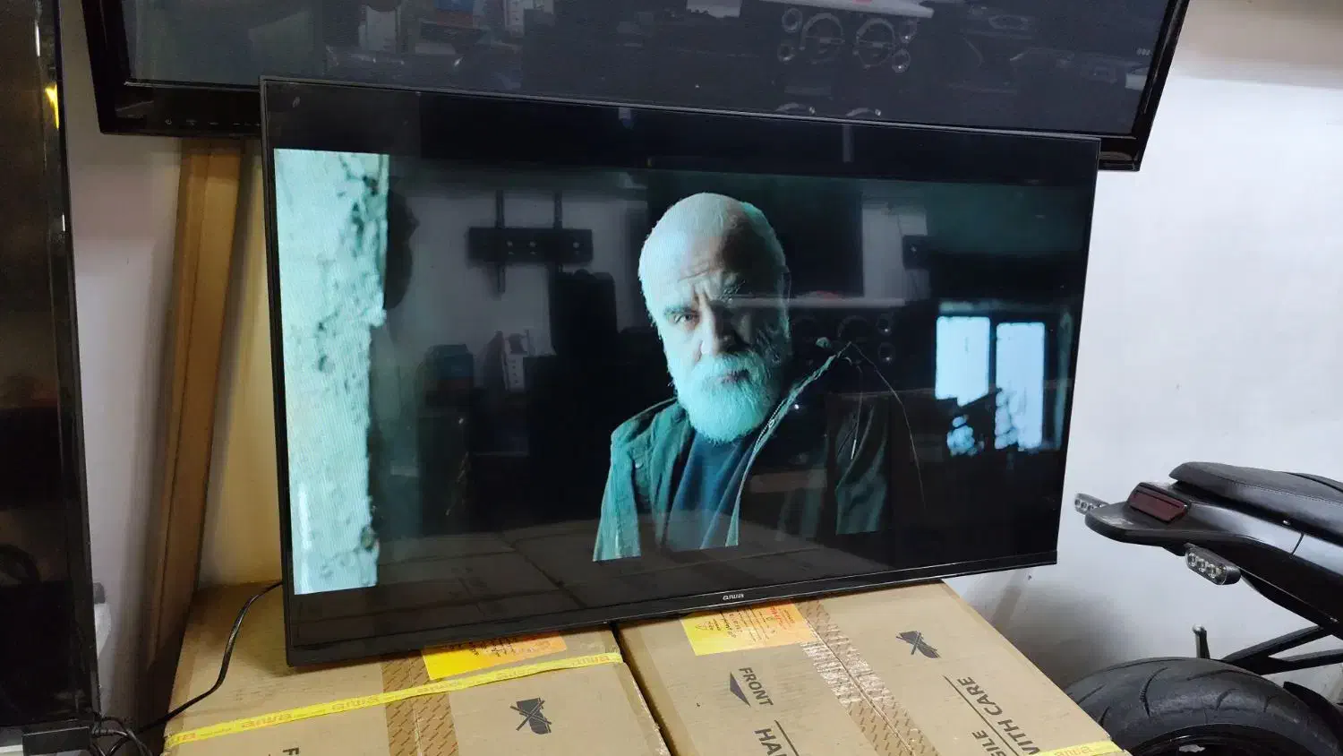 آیوا 43اینچ فول اچ دی|تلویزیون و پروژکتور|ساری, |دیوار