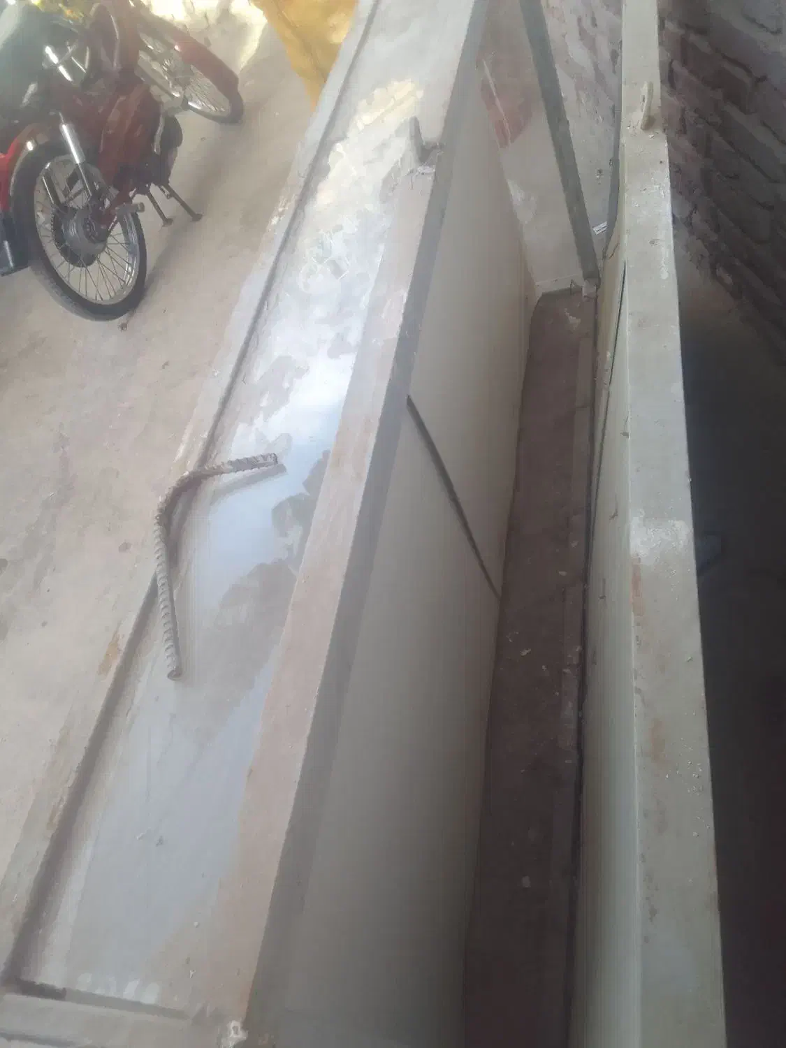 میز|میز تحریر و کامپیوتر|زاهدان, |دیوار