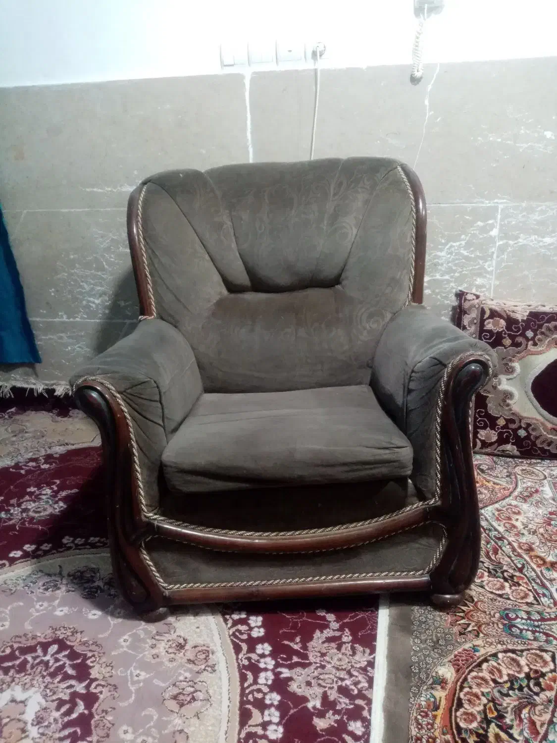 دو دست مبل مناسب باغ|مبلمان خانگی و میز عسلی|طرقبه, |دیوار