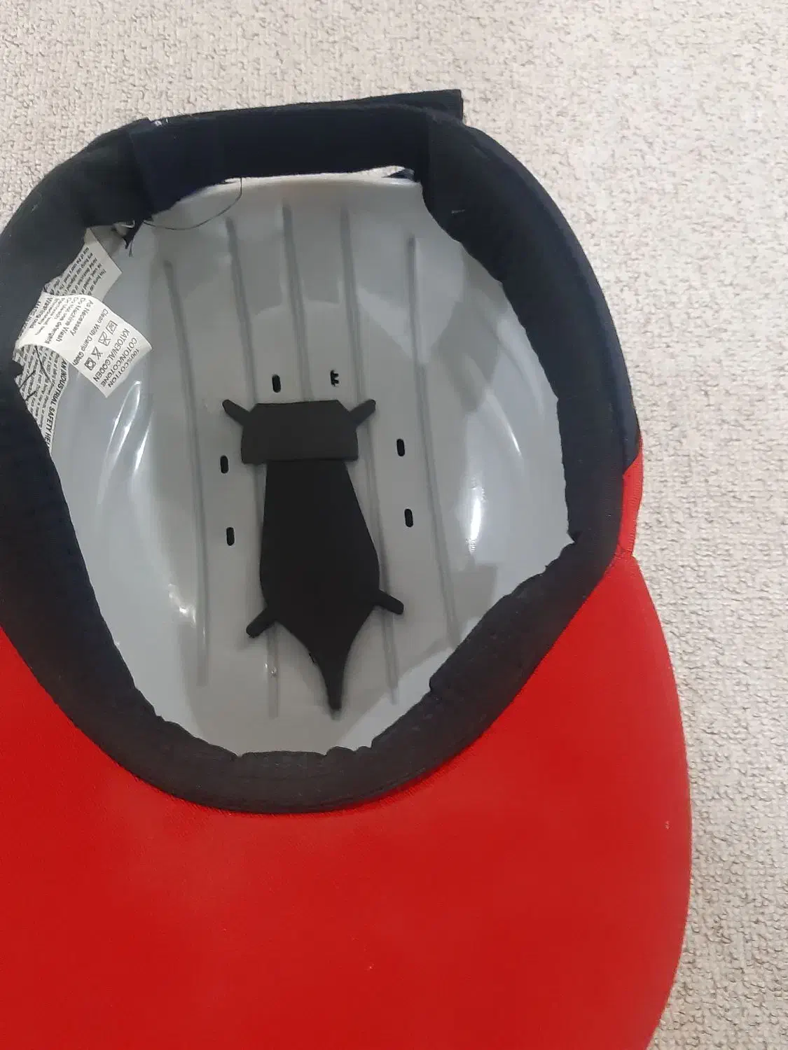 کلاه ایمنی|ابزارآلات|دوگنبدان, |دیوار