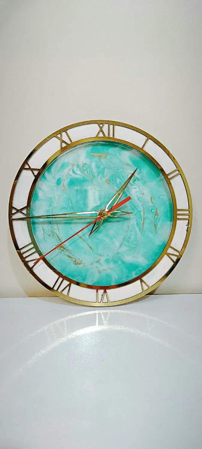 ساعت رزینی جذاب|ساعت دیواری و تزئینی|تهران, خاک سفید|دیوار