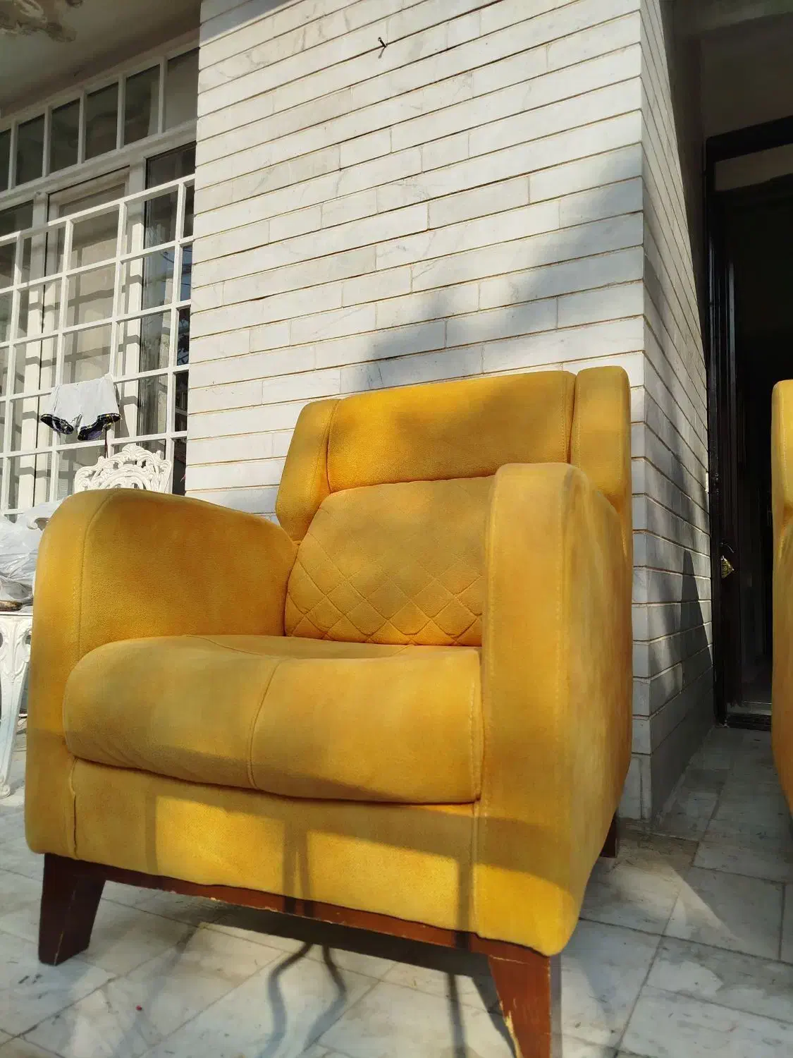 دوعدد مبل تک نفره درحد نو|مبلمان خانگی و میز عسلی|کرج, شهرک بهداری|دیوار