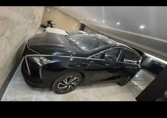 سوبا ۱۴۰۴ مشکی|خودرو سواری و وانت|تهران, فاطمی|دیوار