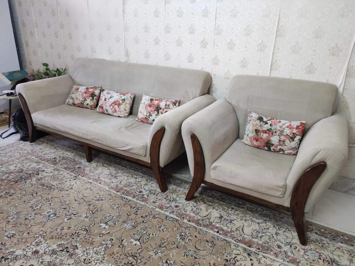 مبل راحتی|مبلمان خانگی و میز عسلی|فلاورجان, |دیوار