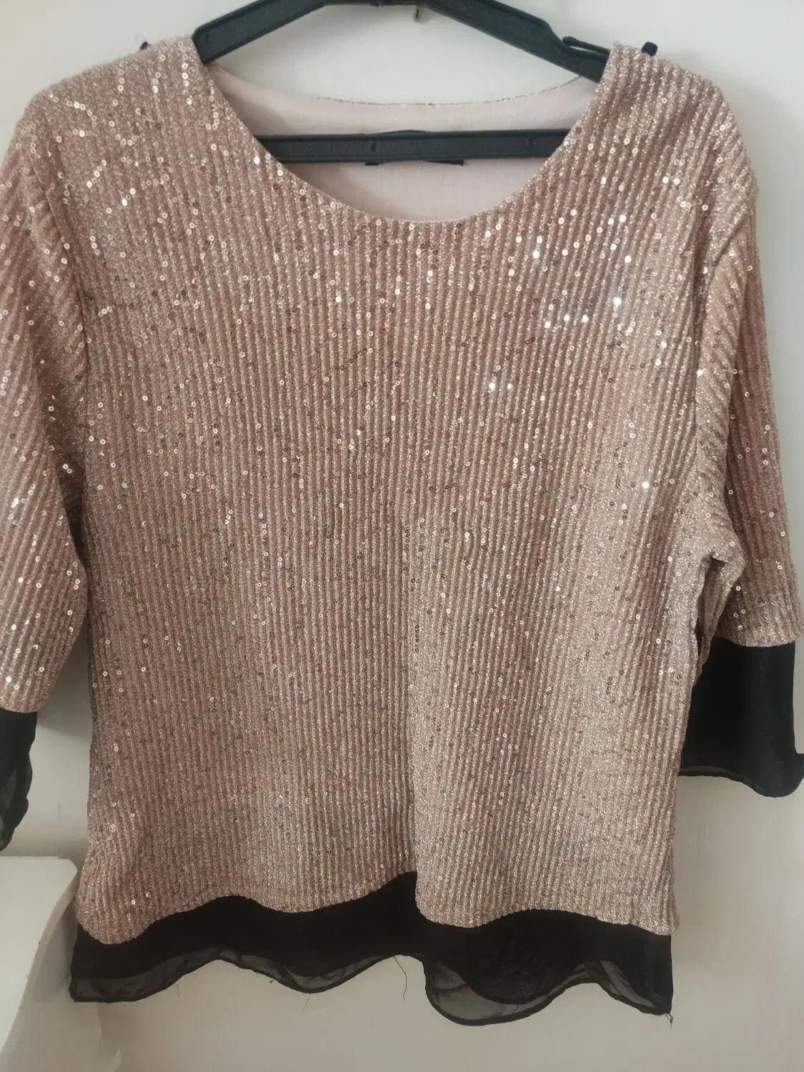 لباس سایز 44/46|لباس|میانه, |دیوار