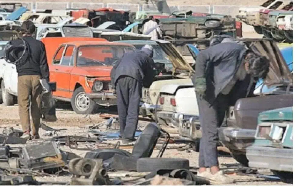 خریدارنیسان تناژبالا قیمت ۲۵۰میلیون خریدارم سواری|خدمات موتور و ماشین|کرمان, |دیوار