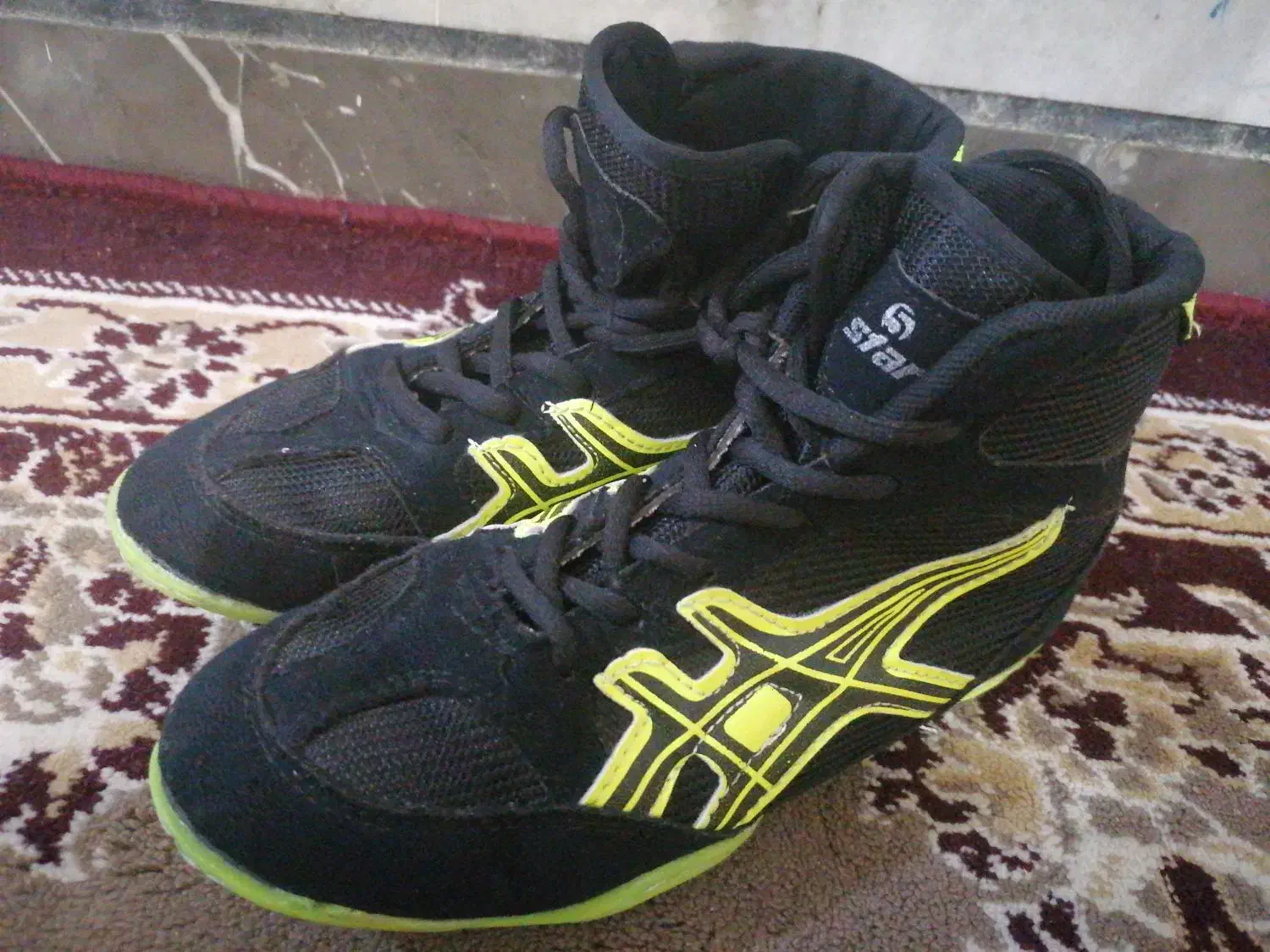 کفش کشتی پسرانه در حد نو|تجهیزات ورزشی|برازجان, |دیوار