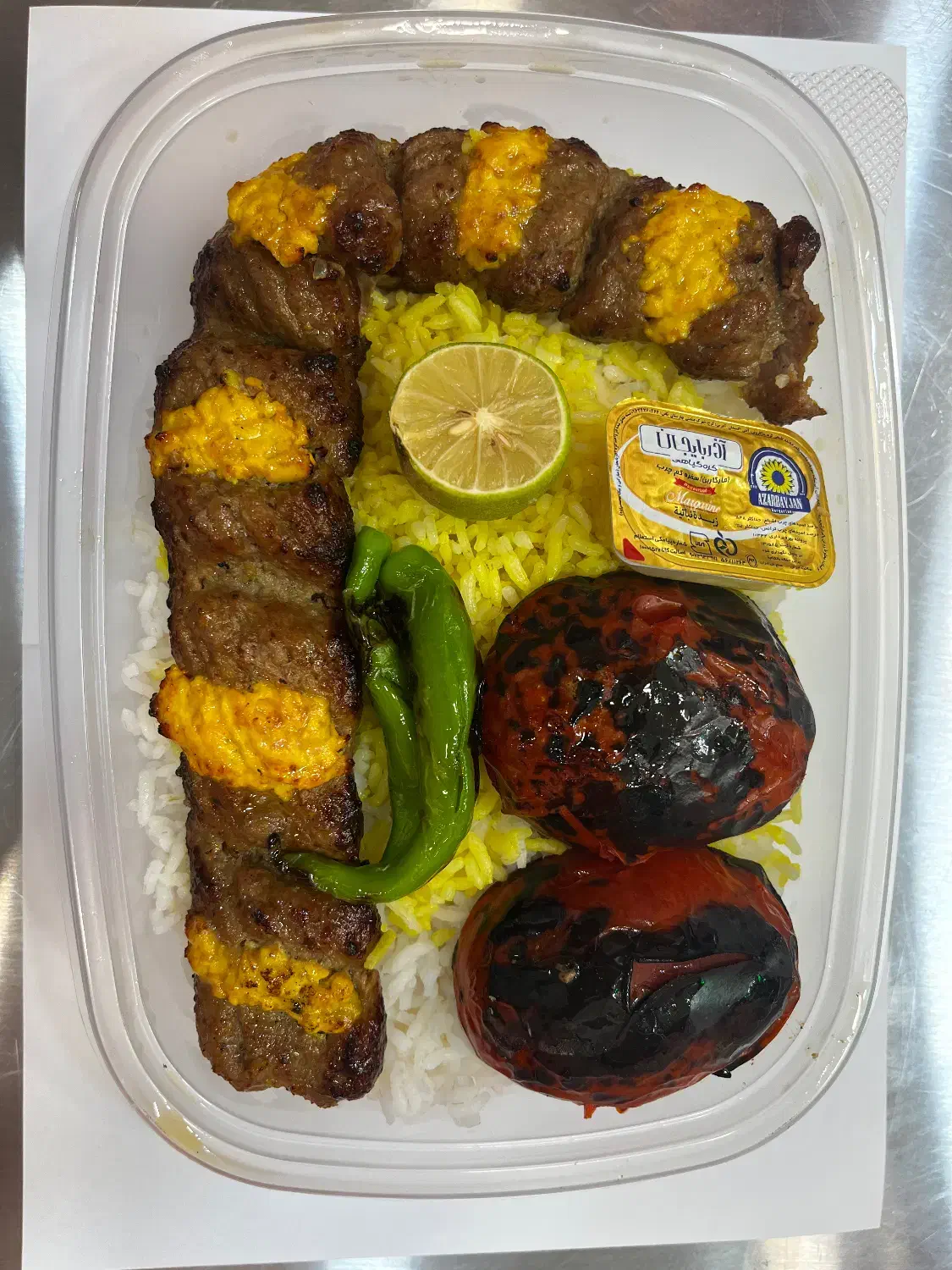 پیک غذا نیازمندیم|استخدام خدمات فروشگاه و رستوران|تهران, منیریه|دیوار