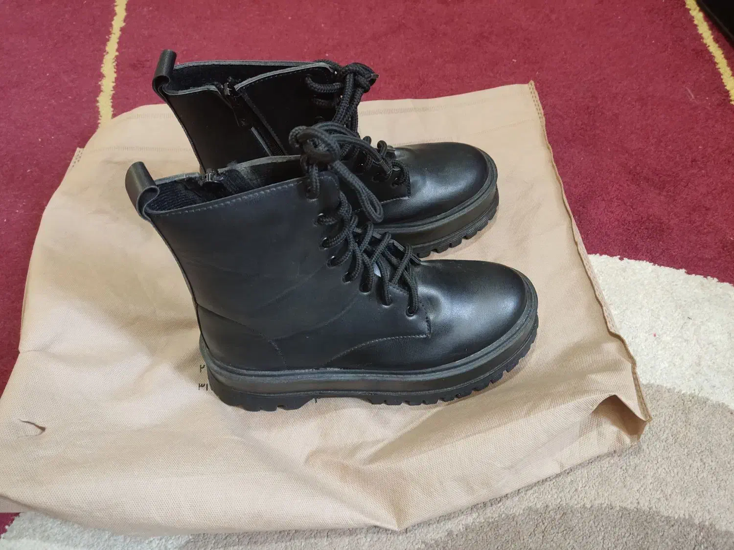 فروش نیم بوت نونو|کیف، کفش، کمربند|شیراز, میرزاکوچک خان|دیوار