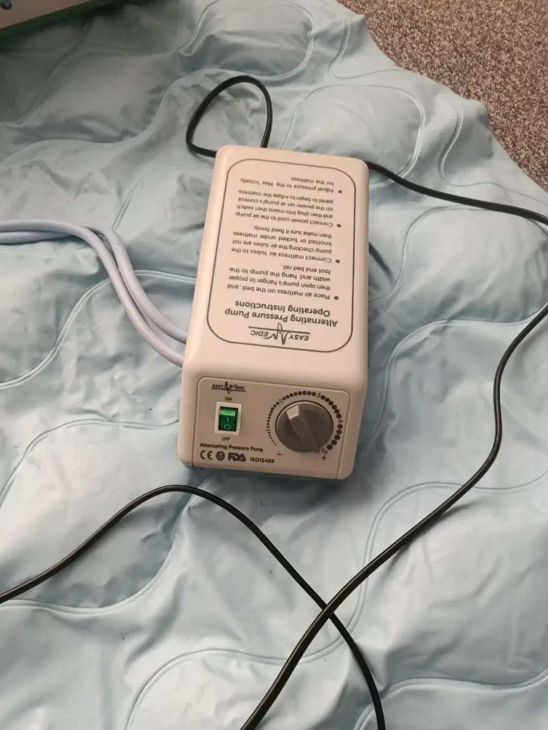 تشک بادی|تشک تختخواب|مرودشت, ژیان|دیوار