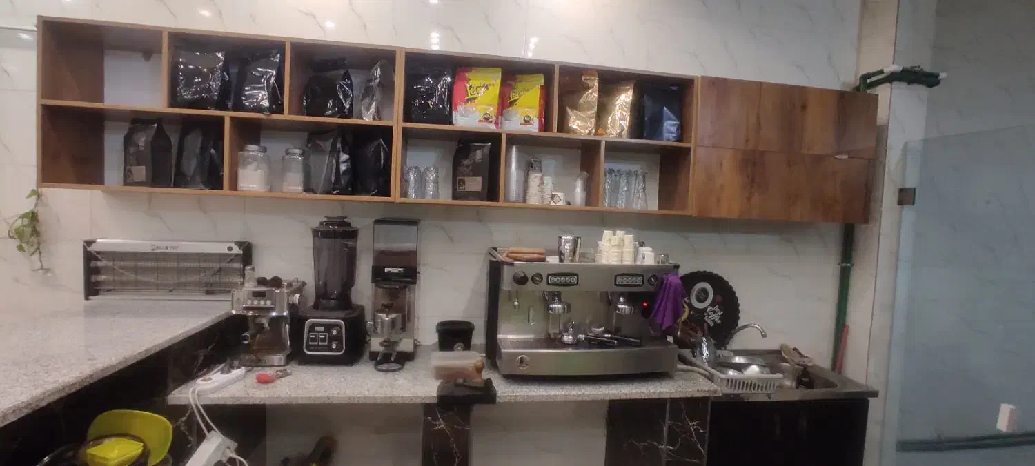 آسیاب|خردکن، آسیاب، غذاساز|بیضا, |دیوار