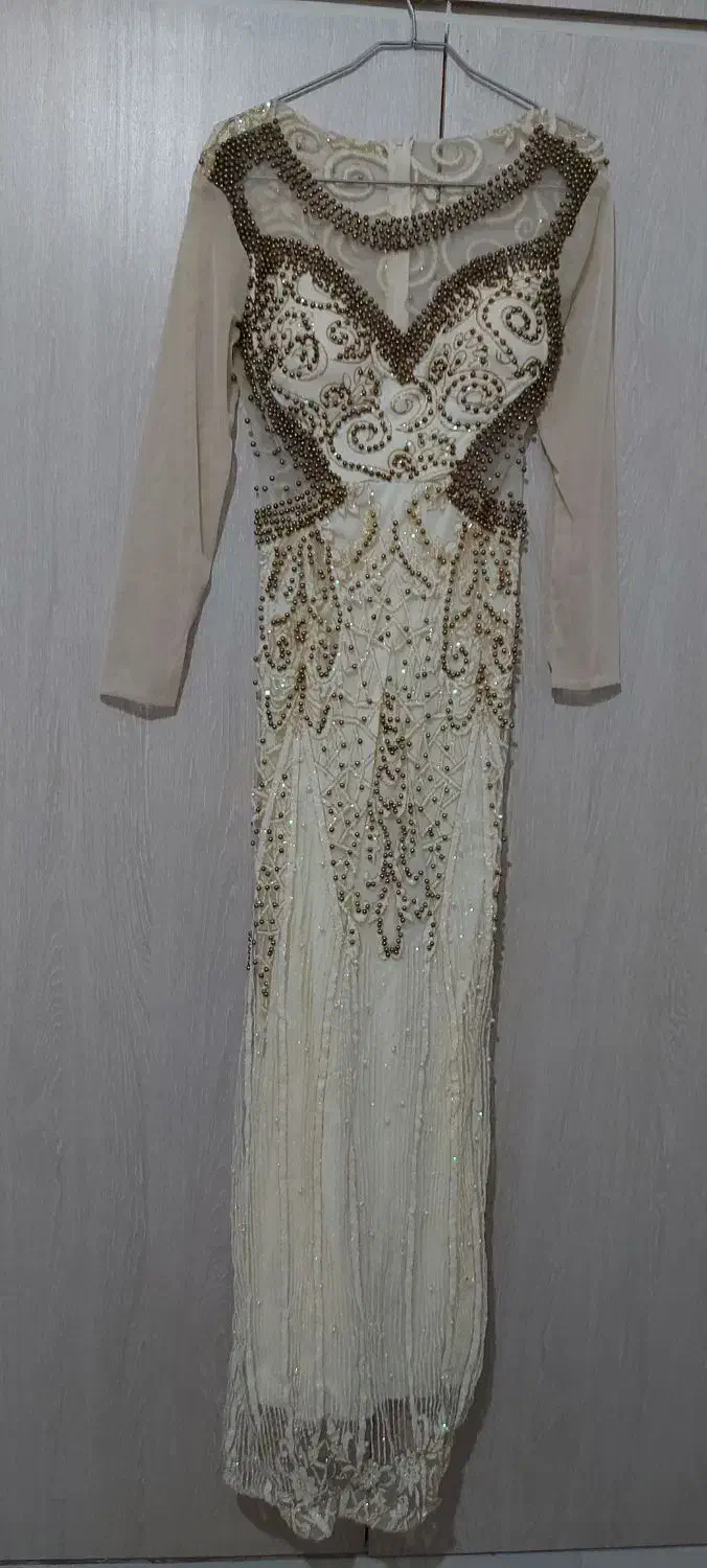 لباس مجلسی|لباس|خاوران, |دیوار