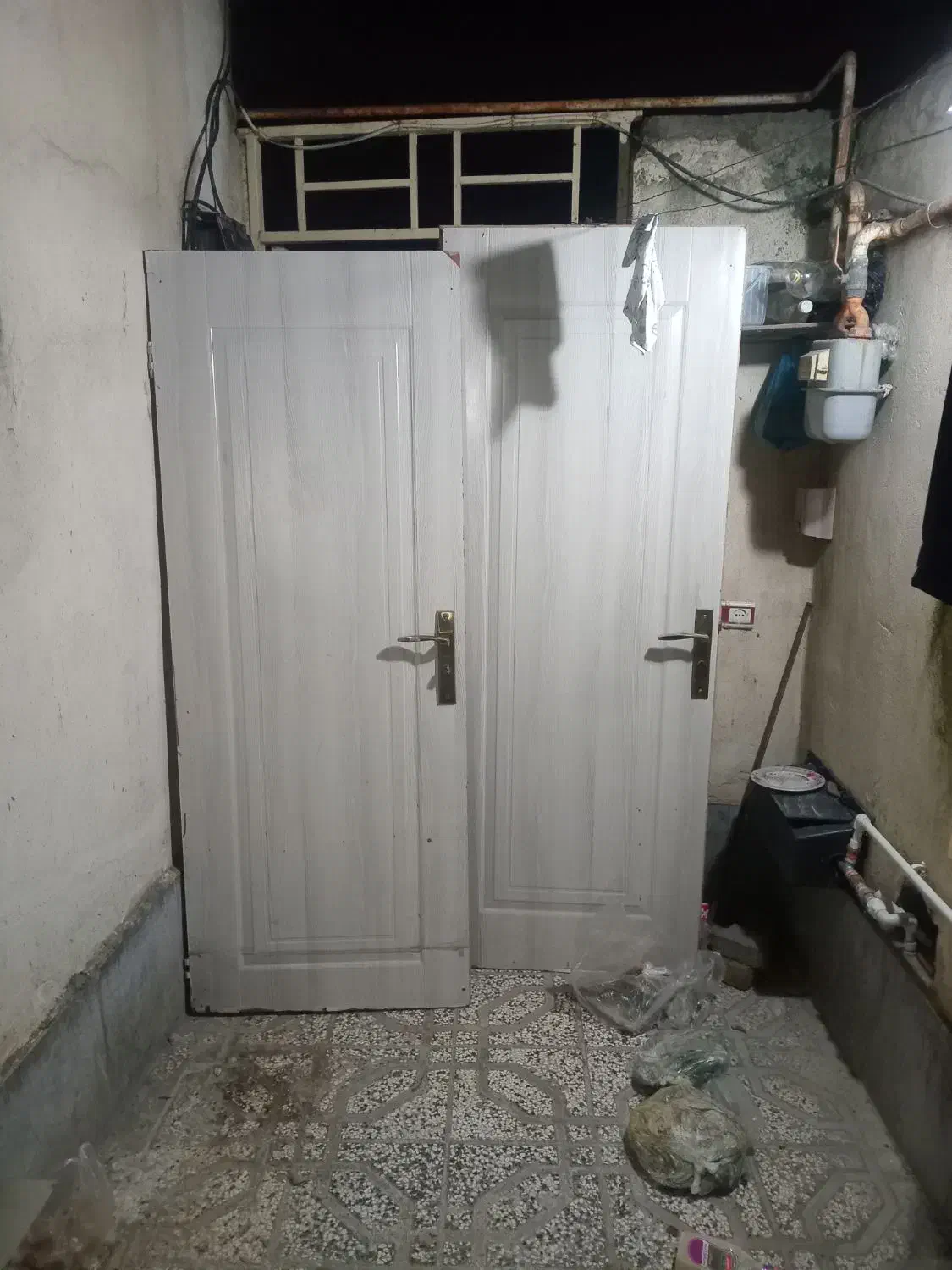 دو درب سالم درحد|لوازم سرویس بهداشتی|گرگان, |دیوار