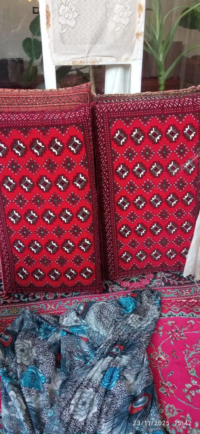 پشتی|پشتی|چناران, |دیوار