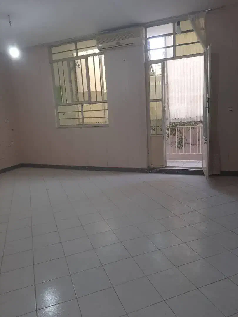 خانه ویلایی دو طبقه با پارکینگ۱۶۰متری چمران یک|فروش خانه و ویلا|محمدشهر, شهرک چمران|دیوار