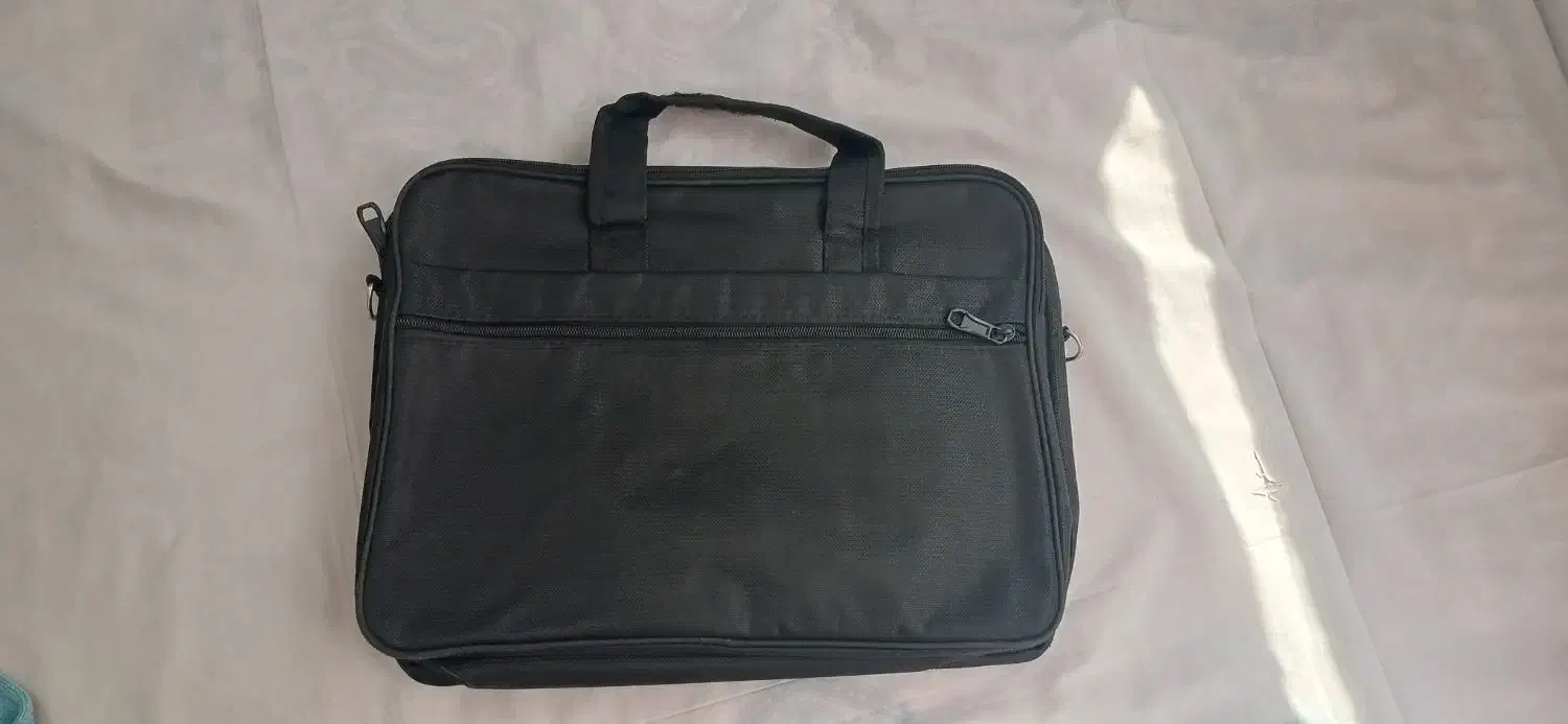 کیف اداری،دانشگاهی یا لب تاپ|کیف، کفش، کمربند|مشهد, شیرودی|دیوار