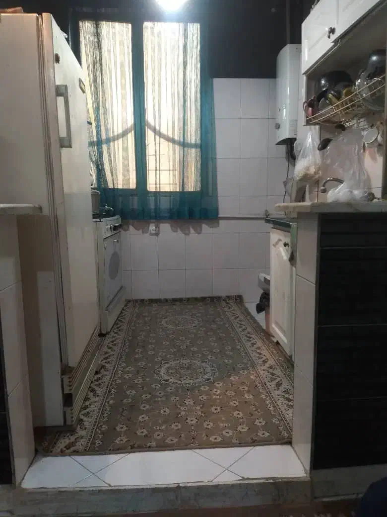 آپارتمان ۵۰ متری طبقه سوم تمیز|اجارهٔ آپارتمان|نسیم‌شهر, |دیوار