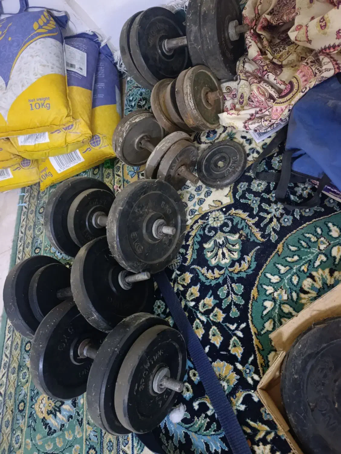 وزنه بدن سازی و دمبل دستکش بوکس|تجهیزات ورزشی|تهران, شهرک آسمان|دیوار