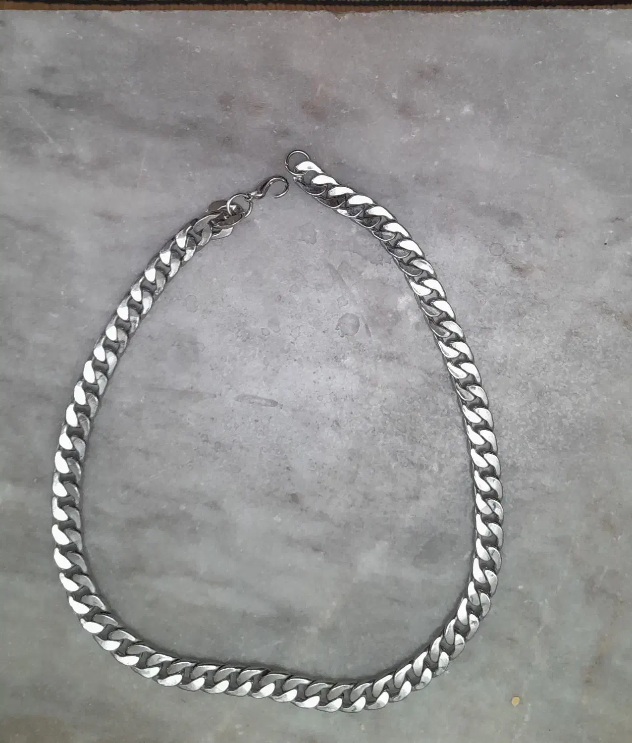 زنجیر|بدلیجات|ساوه, |دیوار