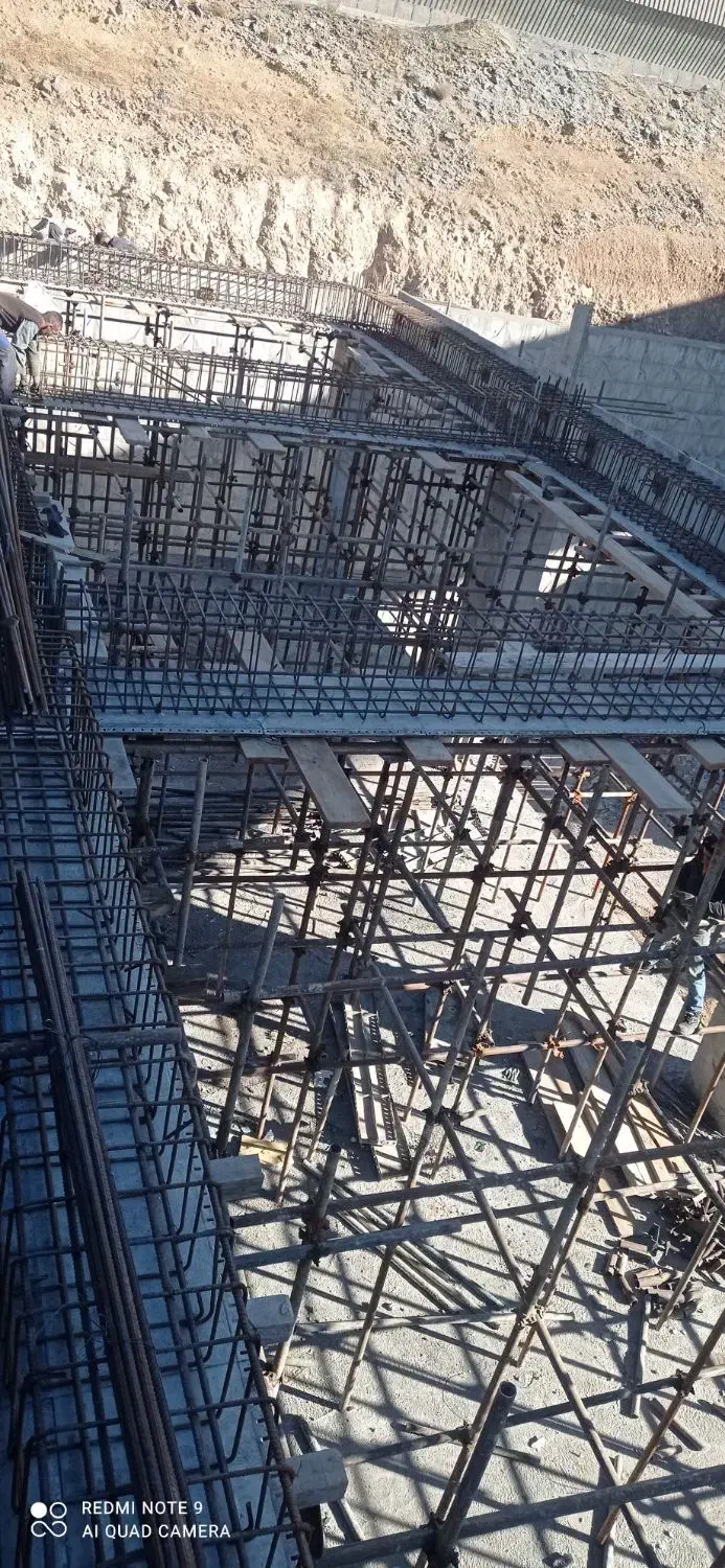 داربست اهورا (صادقی)|خدمات پیشه و مهارت|اسلامآباد غرب, |دیوار