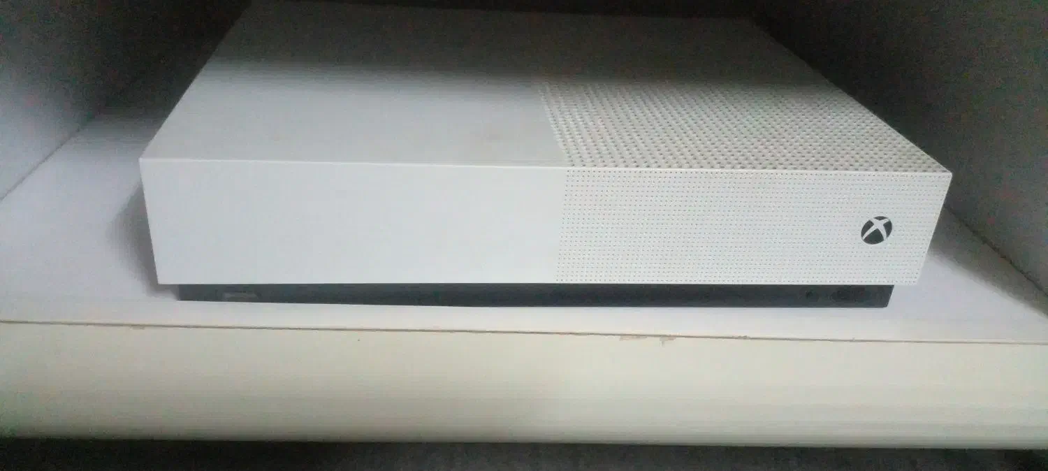 ایکس باکس وان اس|کنسول، بازی ویدئویی و آنلاین|اسفراین, |دیوار