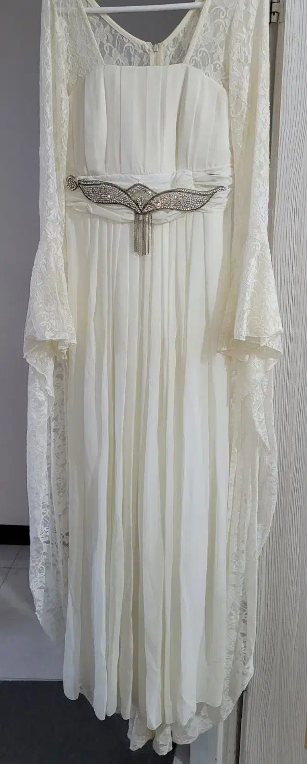 لباس نامزدی و عقد|لباس|شهریار, شهرک وائین|دیوار