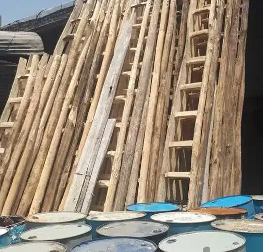 پخش عمده واجاره بشکه تخته بنایی،چوب ابعادی|مصالح و تجهیزات ساختمان|قم, حاج زینل|دیوار