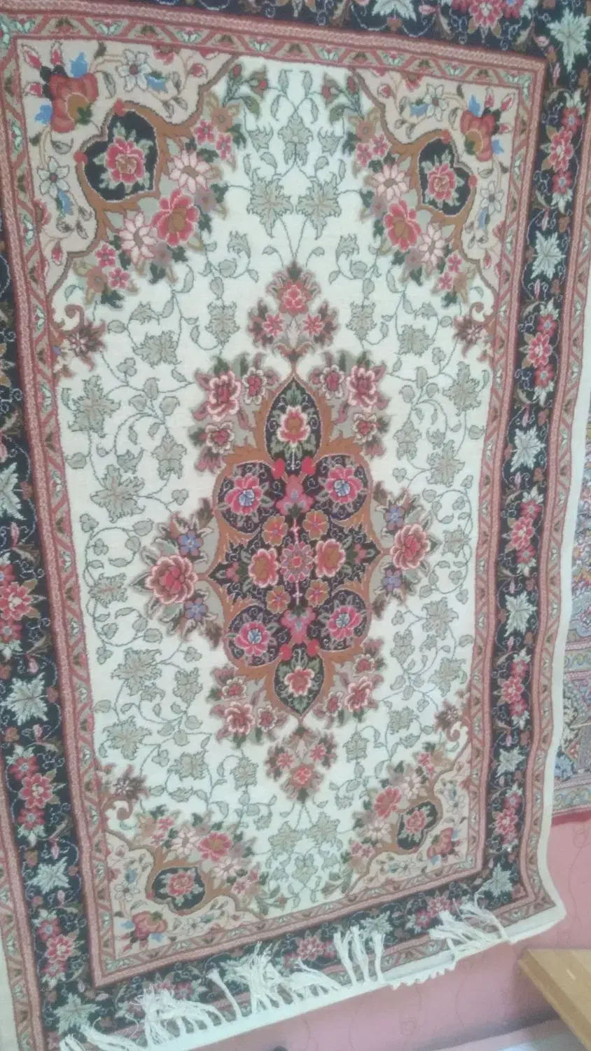 قالی دست بافت|فرش|اصفهان, رهنان|دیوار