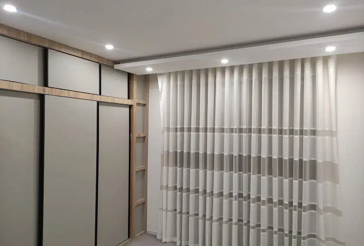 آپارتمان ۱۱۱متری/خادمی/حیاط اختصاصی|فروش آپارتمان|اصفهان, دستگرده|دیوار