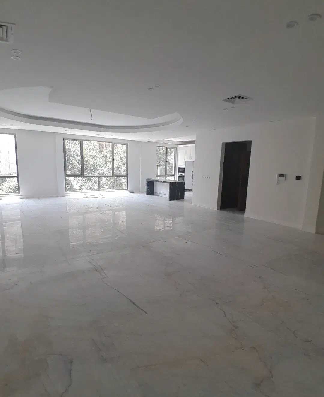 ۱۳۰متر۲خواب/فول مشاعات هتلینگ/لابی مجلل/ویو ابدی|اجارهٔ آپارتمان|تهران, فرمانیه|دیوار